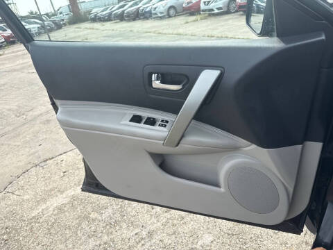 2012 Nissan Rogue SV w/SL Package