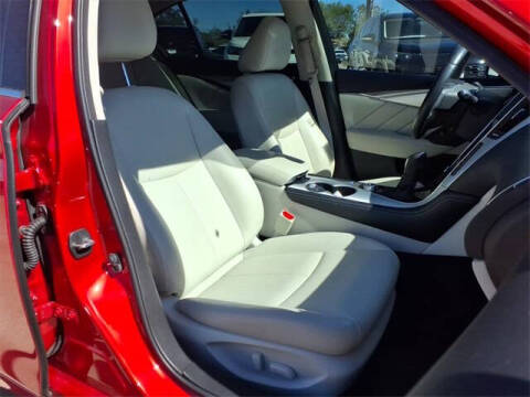 2021 Infiniti Q50 Luxe