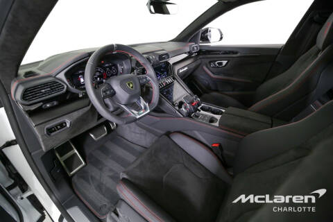 2023 Lamborghini Urus S