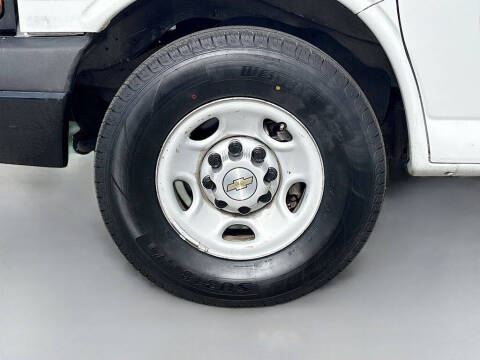2024 Chevrolet Express 3500