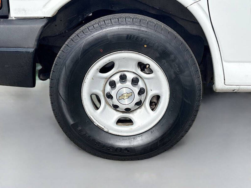 2024 Chevrolet Express 3500