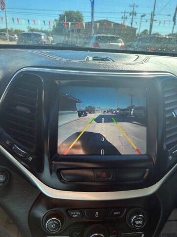 2018 Jeep Cherokee Latitude Plus
