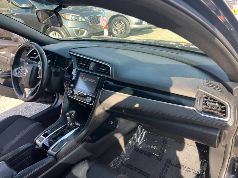 2019 Honda Civic Sport