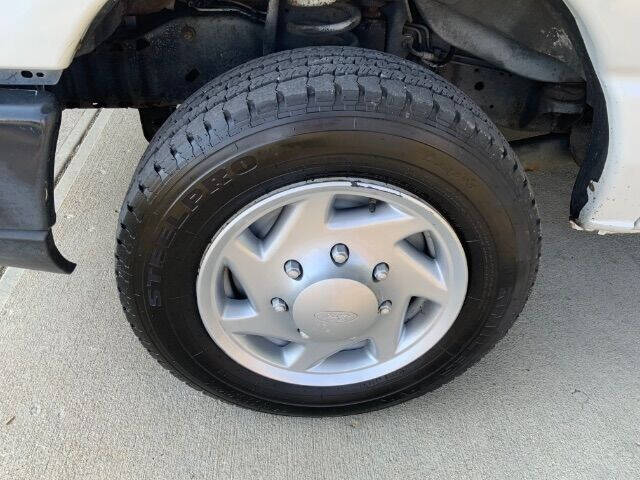 2012 Ford E-Series E-150