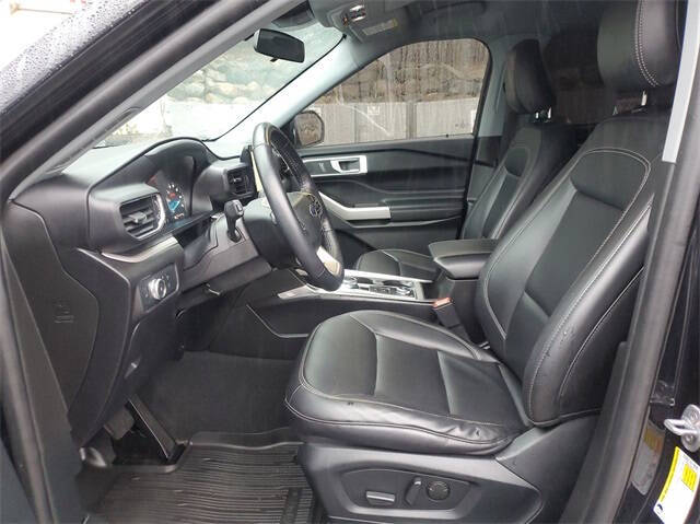 2022 Ford Explorer for sale at Bowman Auto Center in Clarkston, MI