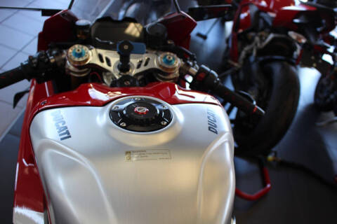 2024 Ducati Panigale V4 R