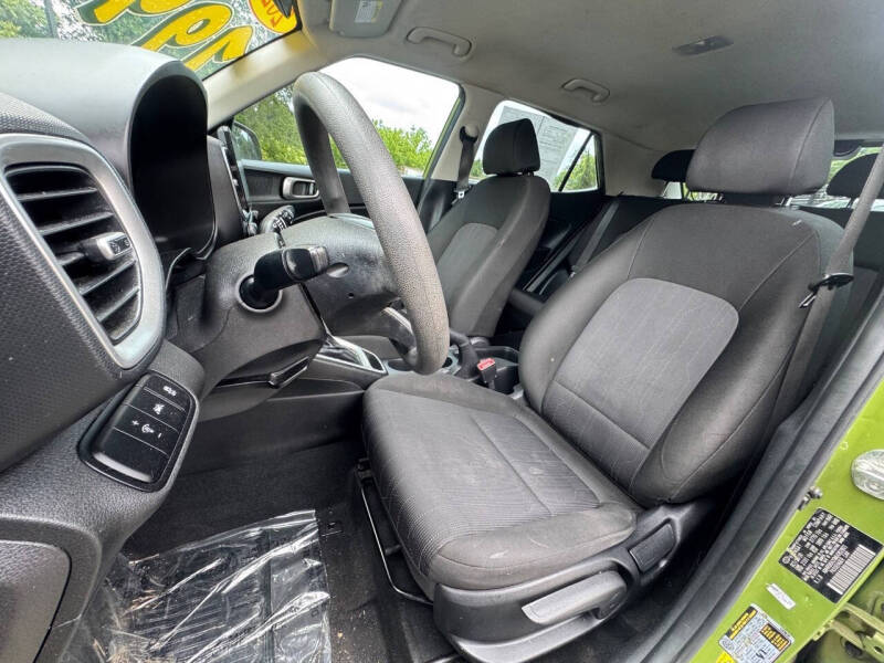 2021 Hyundai Venue SE