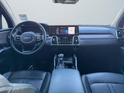 2023 Kia Sorento EX