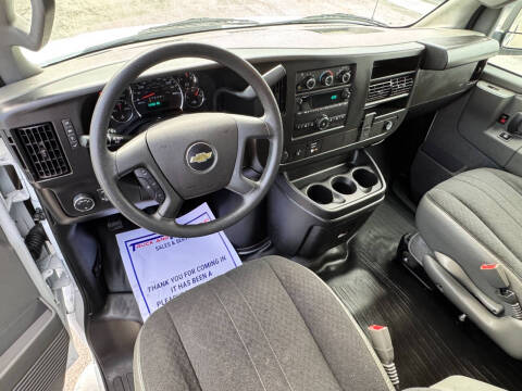 2023 Chevrolet Express 2500