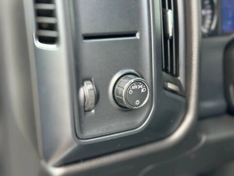 2017 Chevrolet Silverado 1500 Custom