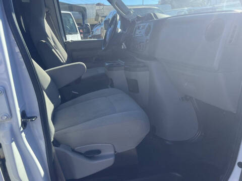 2013 Ford E-Series E-150