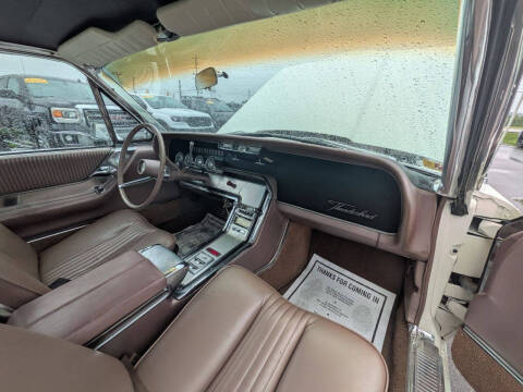 1964 Ford Thunderbird