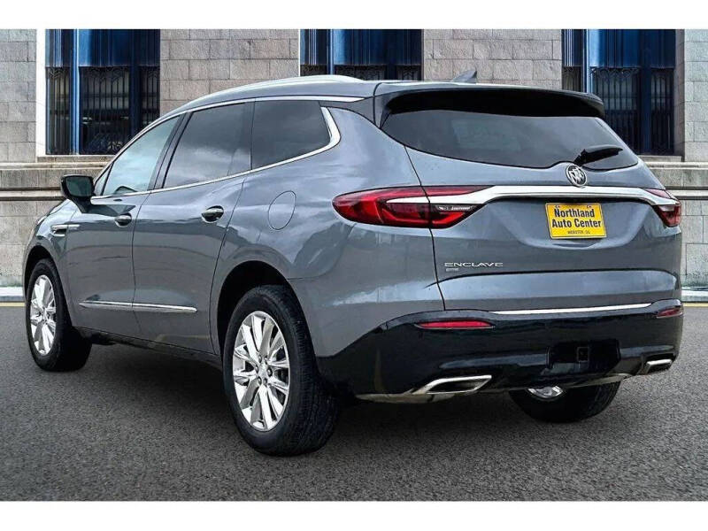 2021 Buick Enclave Essence