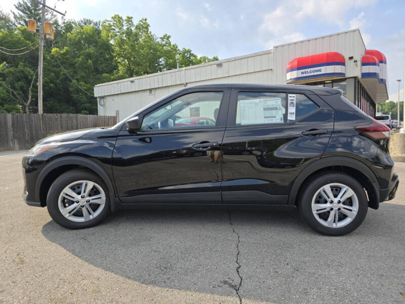 2025 Nissan Kicks Play S