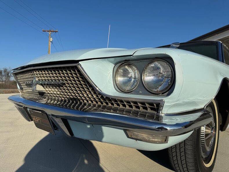 1966 Ford Thunderbird