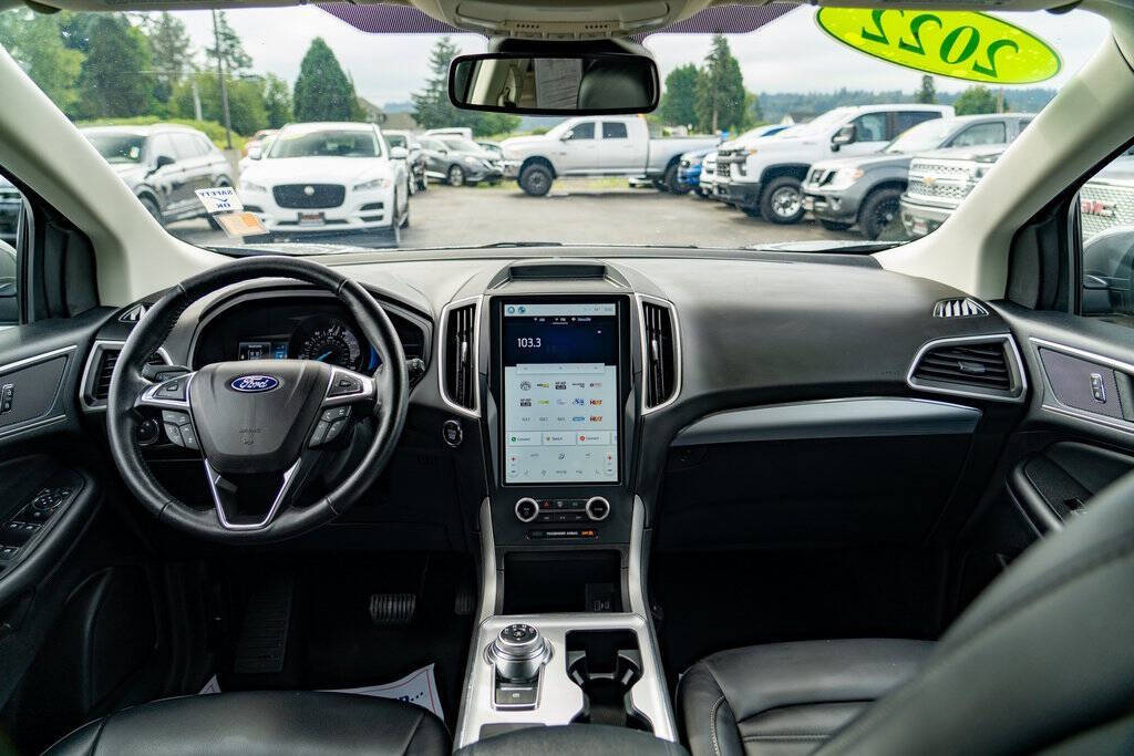 2022 Ford Edge for sale at Auto Destination in Puyallup, WA