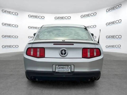 2012 Ford Mustang V6 Premium