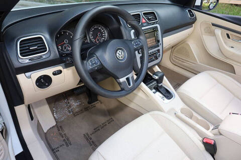 2011 Volkswagen Eos Komfort SULEV
