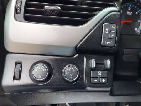 2016 Chevrolet Suburban LT