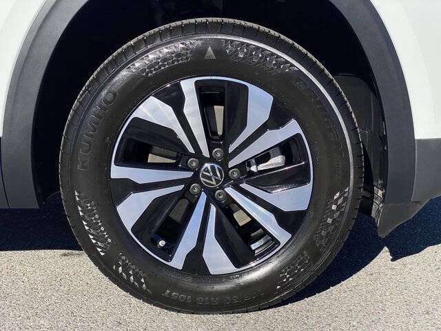 2025 Volkswagen Atlas SE 4Motion