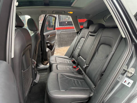 2017 Audi Q5 2.0T quattro Premium Plus