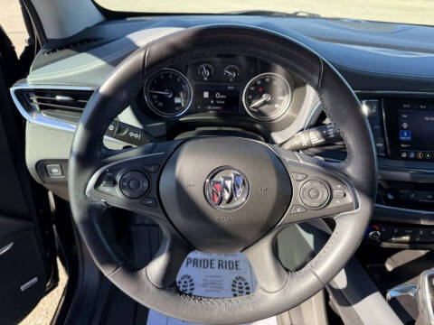 2020 Buick Enclave Essence