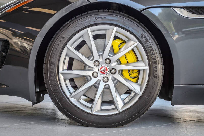 2016 Jaguar F-TYPE