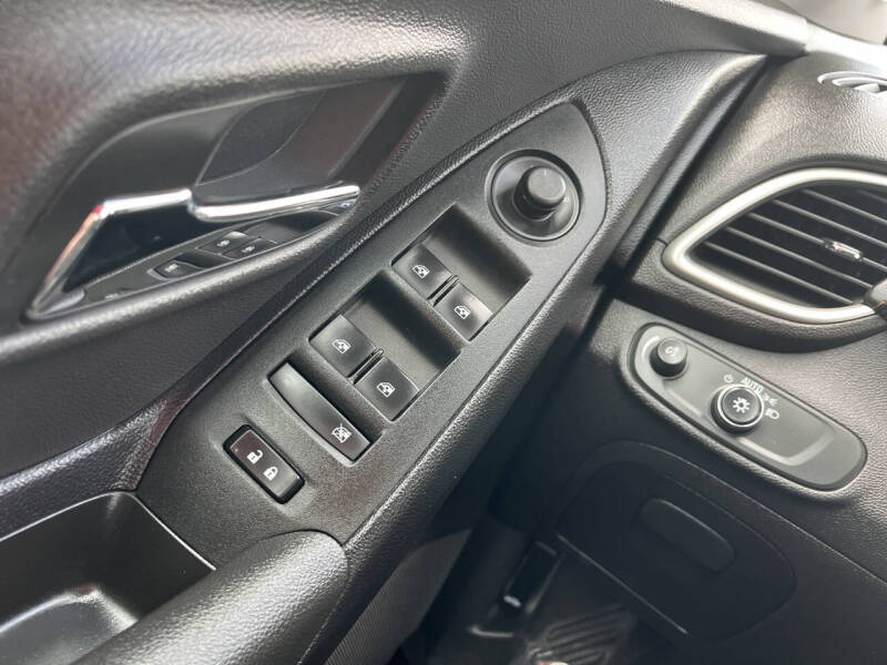 2020 Chevrolet Trax LS