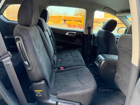 2014 Nissan Pathfinder S