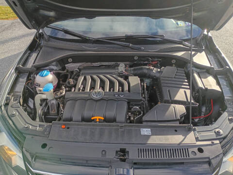 2013 Volkswagen Passat V6 SEL Premium