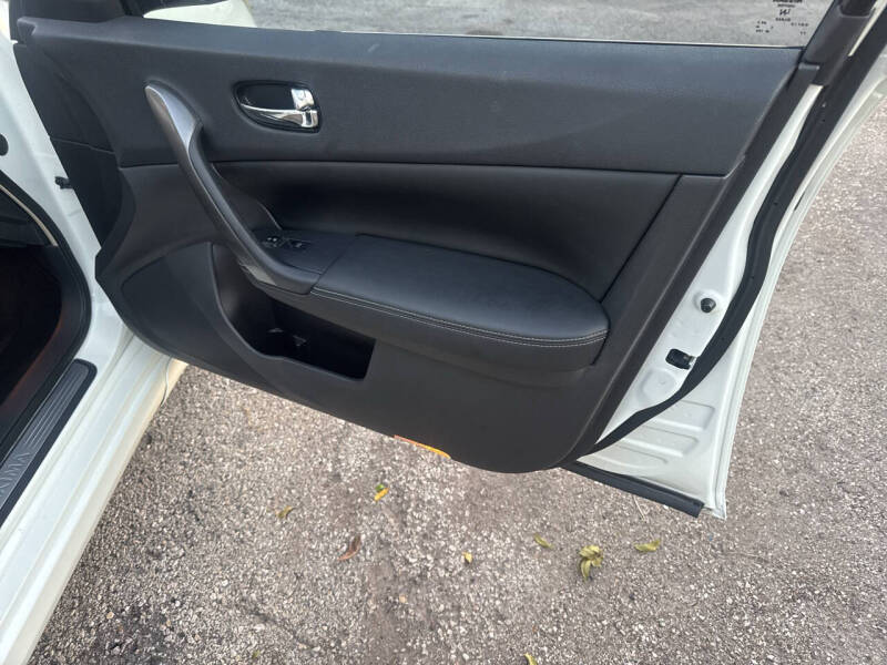 2014 Nissan Maxima 3.5 SV