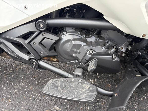 2017 Can-Am SPYDER F3-T SE6
