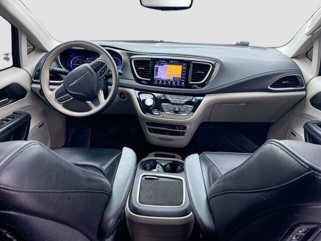 2018 Chrysler Pacifica Hybrid Limited