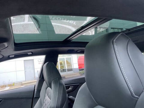 2023 Audi SQ8 4.0T quattro Prestige