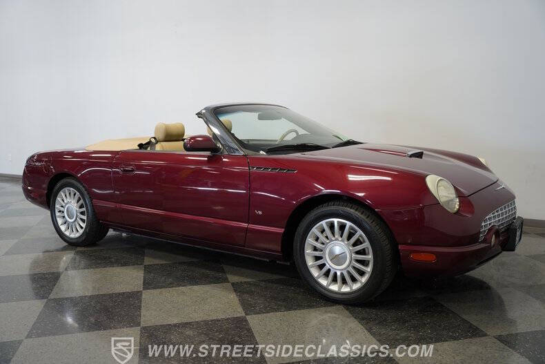 2004 Ford Thunderbird Deluxe