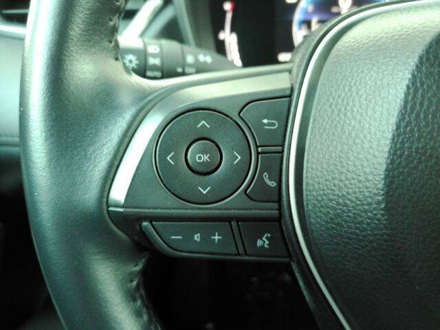 2025 Toyota Corolla Cross XLE