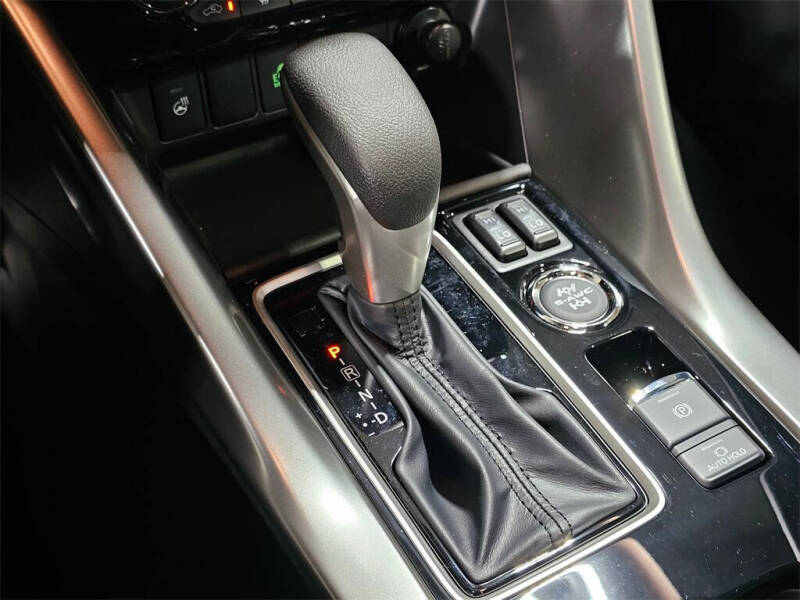 2025 Mitsubishi Eclipse Cross SEL