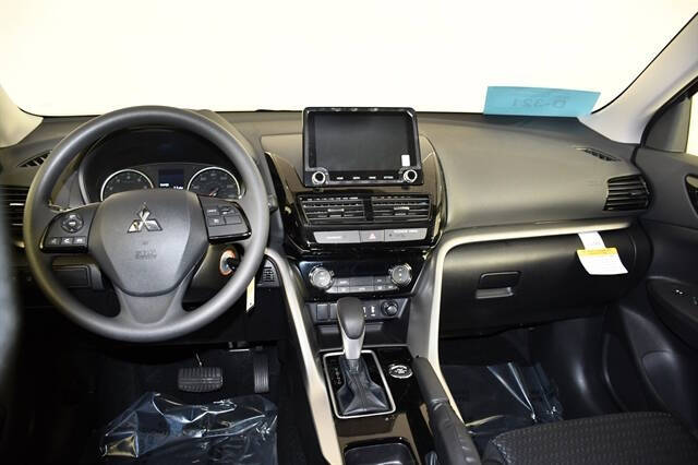 2026 Mitsubishi Eclipse Cross ES