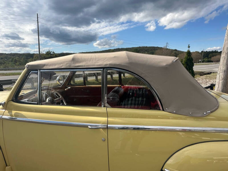 1948 Ford Super Deluxe
