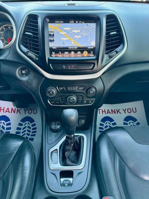 2018 Jeep Cherokee Trailhawk