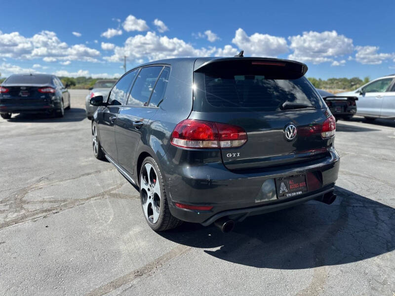 2011 Volkswagen GTI Autobahn PZEV