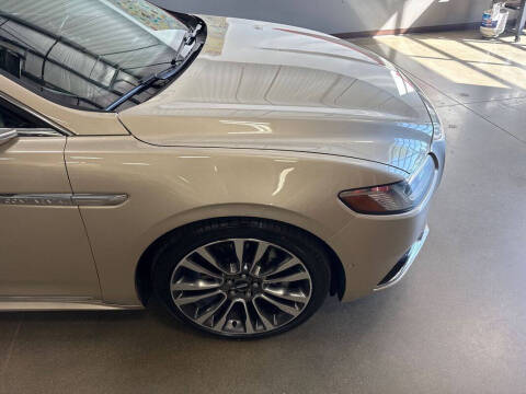 2017 Lincoln Continental Reserve