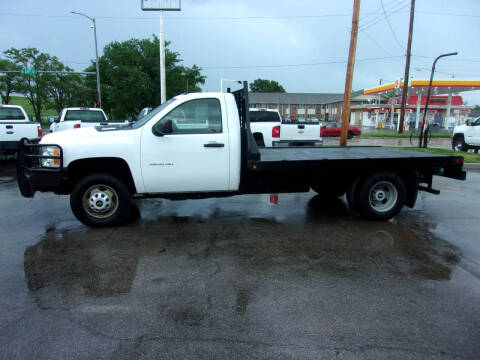 2011 Chevrolet Silverado 3500HD CC for sale at Steffes Motors in Council Bluffs IA