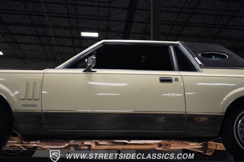 1982 Lincoln Mark VI