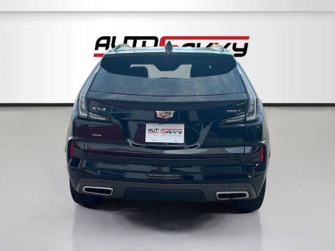 2024 Cadillac XT4 Sport
