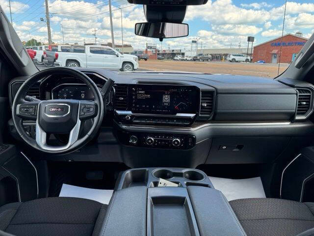 2023 GMC Sierra 1500 Elevation Standard