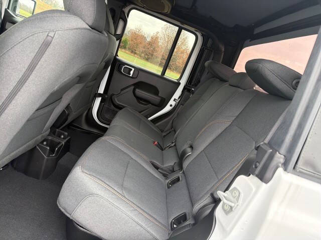 2026 Jeep Gladiator Sport S