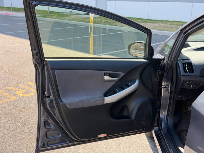 2014 Toyota Prius Two