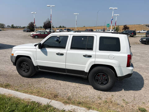 2014 Jeep Patriot for sale at GILES & JOHNSON AUTOMART in Idaho Falls ID