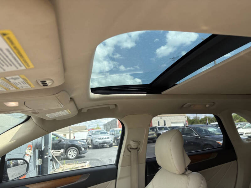 2016 Lincoln MKC Reserve